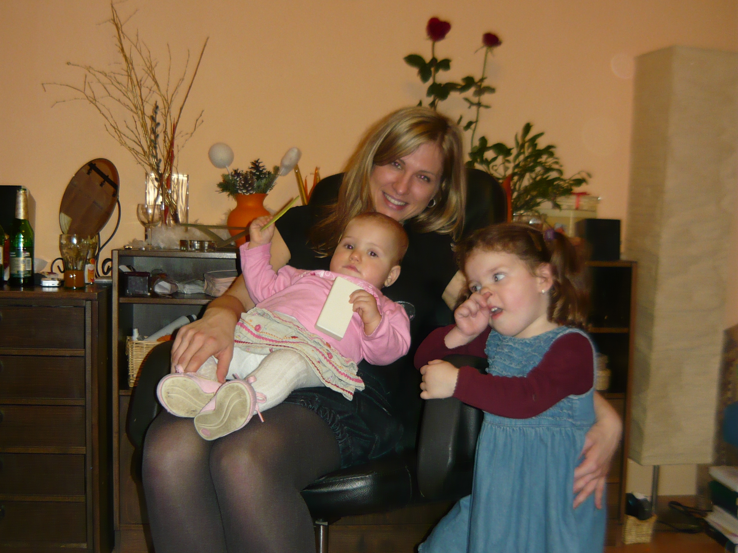 listopad 2010 - 12